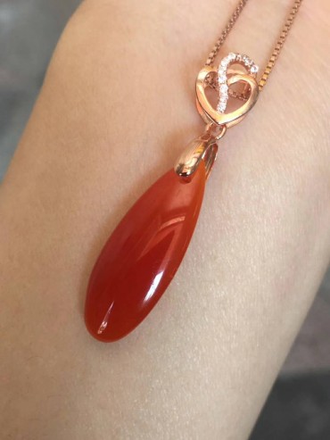 血砗磲水滴吊坠项链